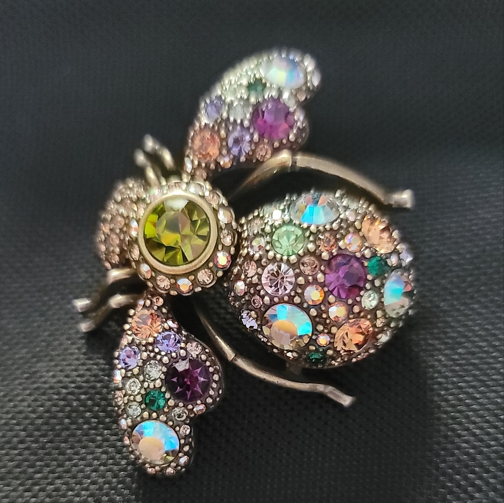Joan Rivers crystal Bee Brooch